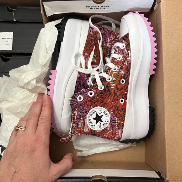 NWT Converse Run Star Hike Sneakers - Picture 3 of 5